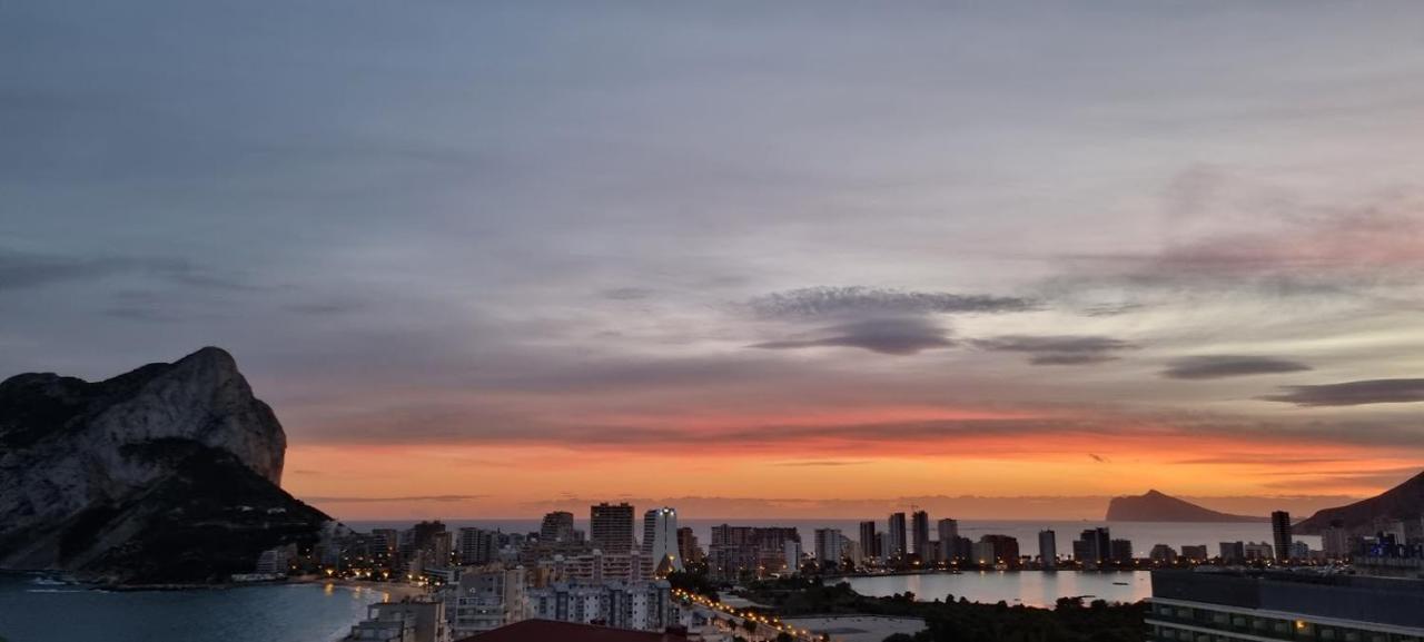 Esmeralda Suites Sunrise Con Piscina Calpe Eksteriør billede